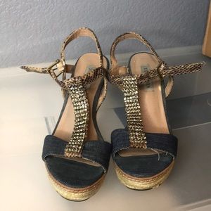 Steve Madden • sparkling wedges